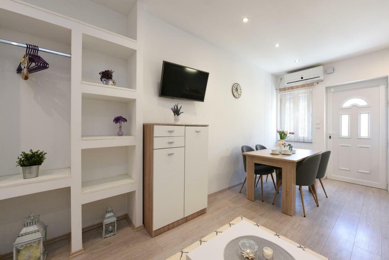 Villa Nita Apartman *